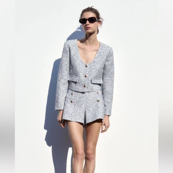 ZARA 2 PIECES MATCHING SET GOLD BUTTON TEXTURED BLAZER AND GOLD BUTTON SHORTS - Picture 12 of 12